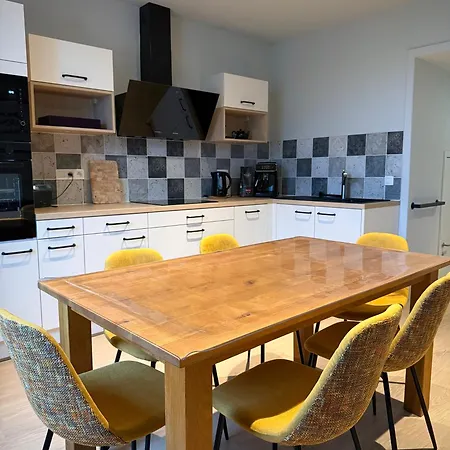 Au Fil De Vos Nuits Lustin