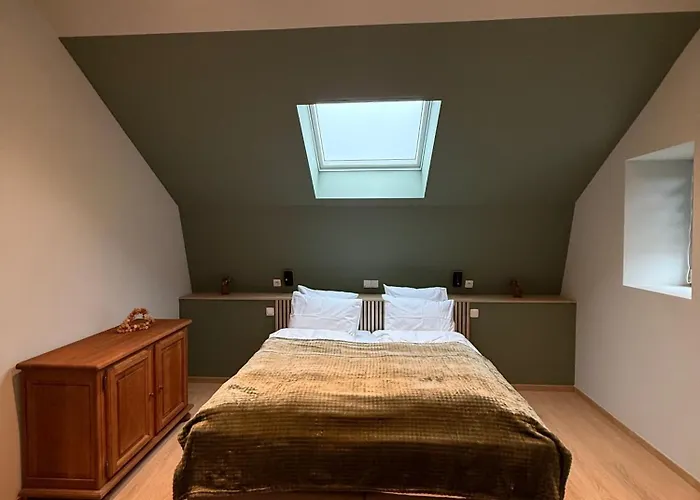 Au Fil De Vos Nuits Apartment Lustin