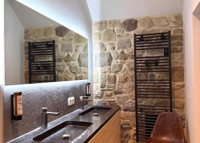 Au Fil De Vos Nuits Apartment *