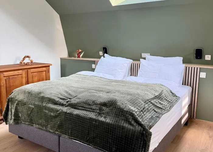 Au Fil De Vos Nuits Apartment *