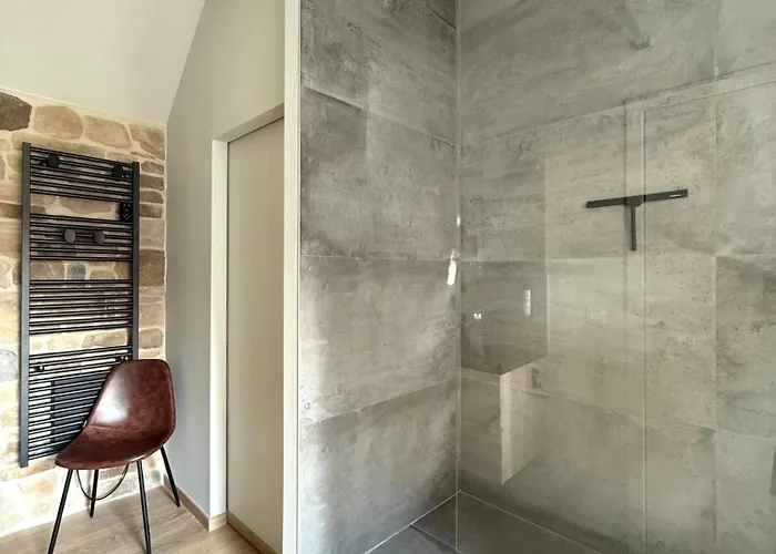 Au Fil De Vos Nuits Apartment